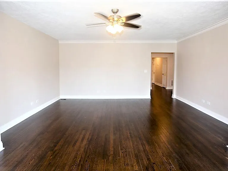 4447 N Rockwell St #1 — Photo 5