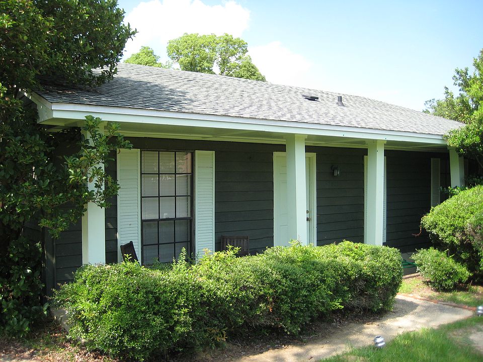 1st image of 7827 Coronet Ln