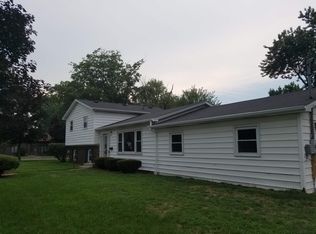 205 W Adams St, Knox, IN 46534