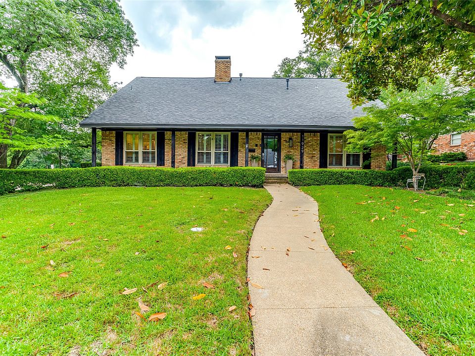 1st image of 11929 Midlake Dr