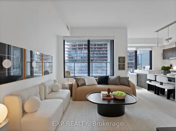 12 Bonnycastle St #625, Toronto, ON M5A 0C8