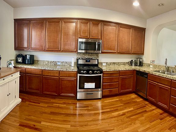 5th image of 1009 Cedarwood Loop