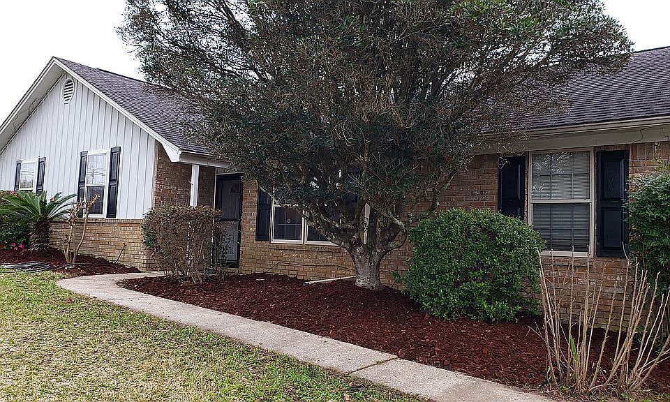 1st image of 10284 Sugar Creek Dr