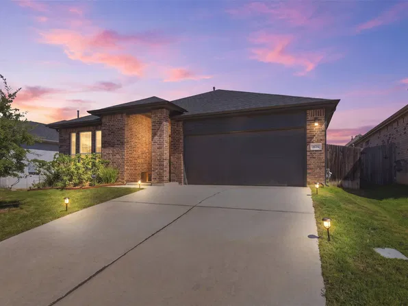 333 Diamondleaf Dr, Buda, TX 78610