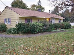 7 Somerset Ln, Holden, MA 01520