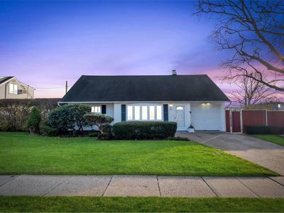 3658 Fiddler Lane, Bethpage, NY, 11714
