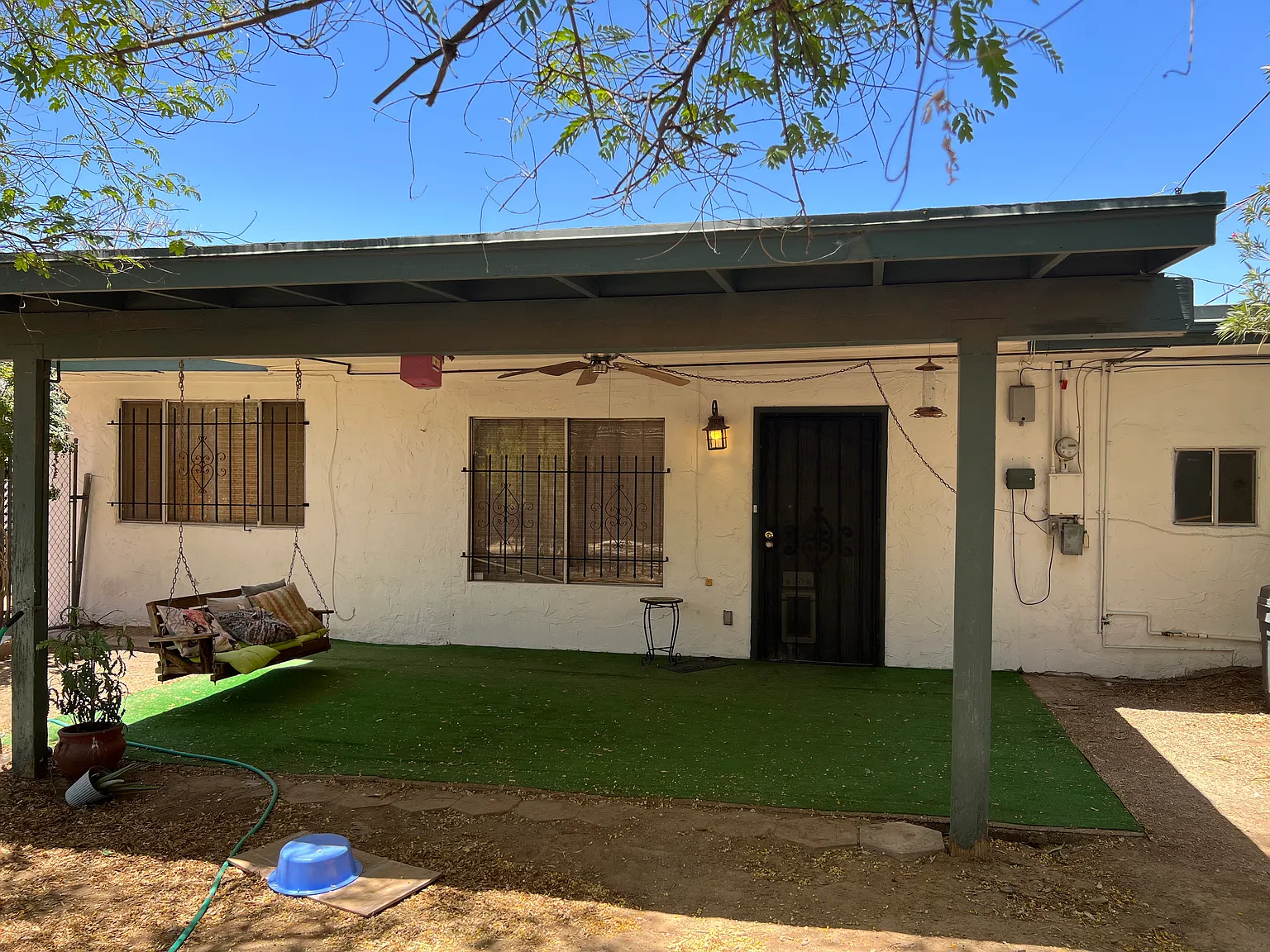1316 W Mountain View Rd — Photo 1