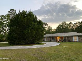 11705 Forest Crest Ln, Vancleave, MS 39565
