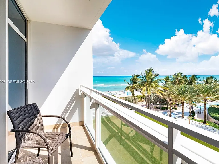 6801 Collins Ave #C414 — Photo 5