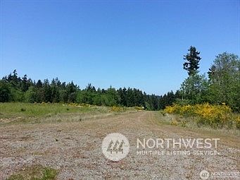 2nd image of 8721 112th Avenue