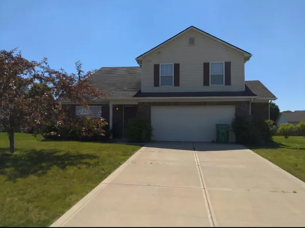 2425 Bluewood Way, Plainfield, IN 46168