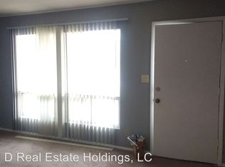 318 18th St NE APT 4, Cedar Rapids, IA 52402