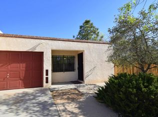 6033 Namath Ave NW, Albuquerque, NM 87120