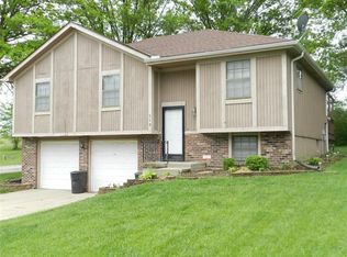 512 N 75th Ter, Kansas City, KS 66112