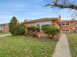 15439 University Ave, Dolton, IL