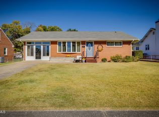1821 Oakwood Dr, Kingsport, TN 37664