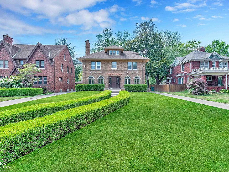 1415 Three Mile Dr, Grosse Pointe Park, MI 48230 Zillow