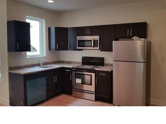 2nd image of 4111 Ludlow St #5-8-4