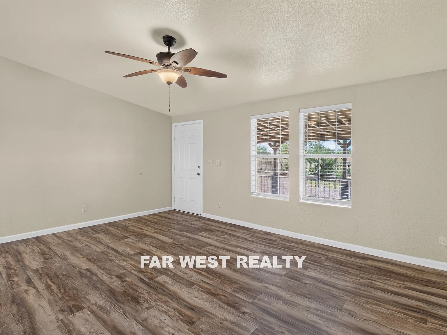 3 bed, 1450 sqft, $2,150 — Photo 4