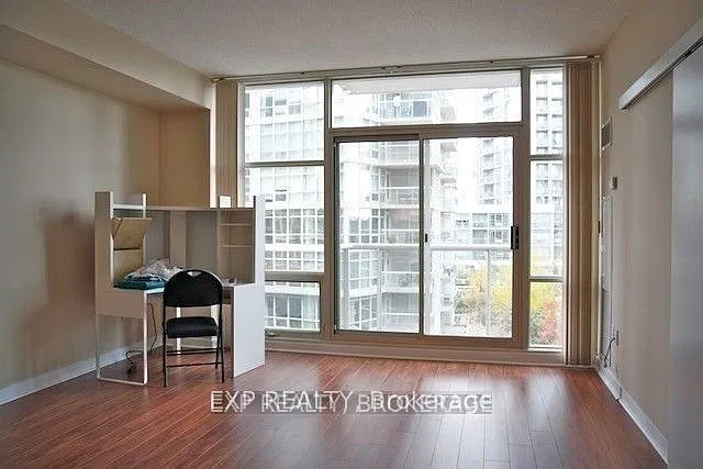 2 bed, $2,700 — Photo 3