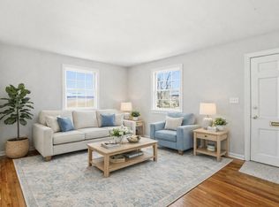 933 Saint Marys St, Raleigh, NC 27605