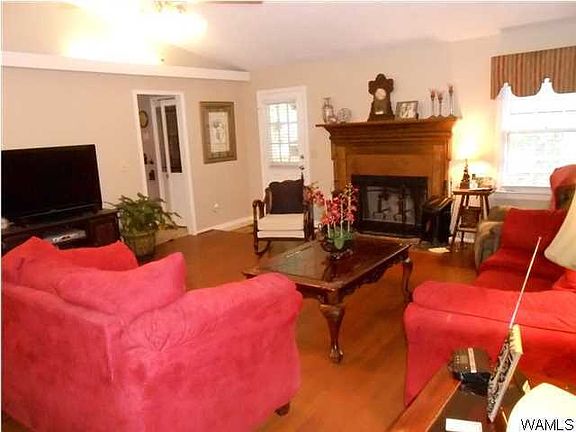 3rd image of 408 Kirkwood Dr