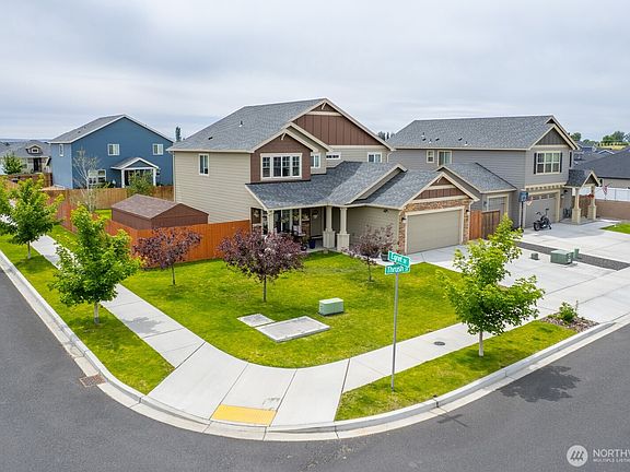 4th image of 4703 E Thrush Street
