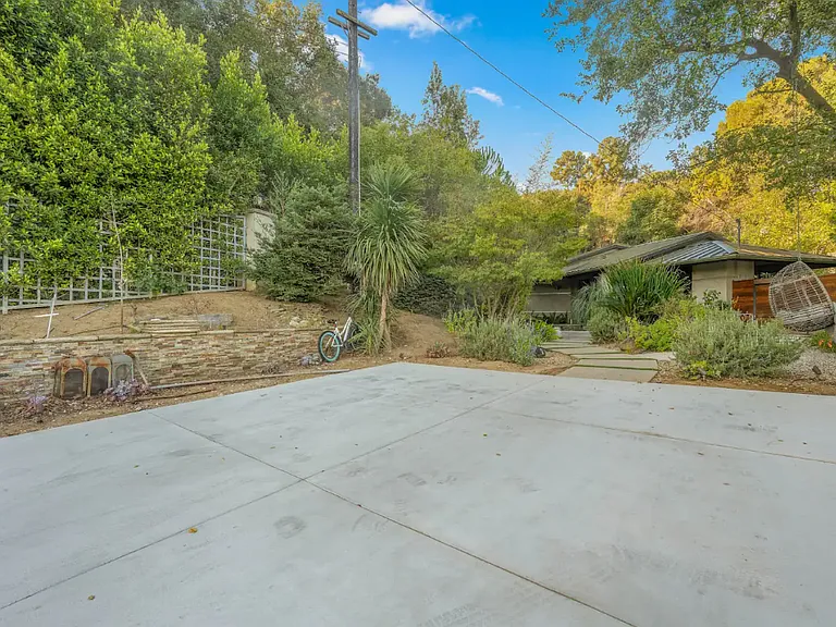 3217 Oakley Dr — Photo 14