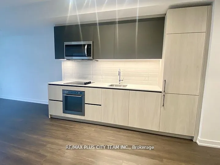 150 Logan Ave #622 — Photo 3