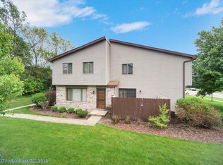 1014 Schoolgate Rd #1014, New Lenox, IL 60451