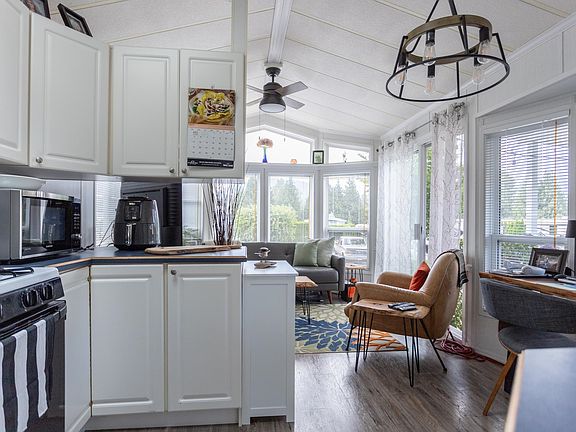 4th image of 14600 Morris Valley Rd #107