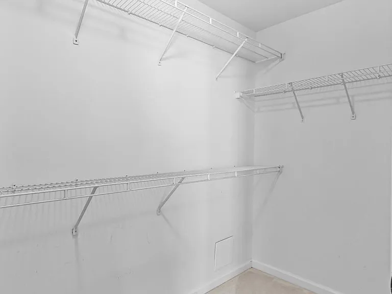 5011 Waple Ln — Photo 52