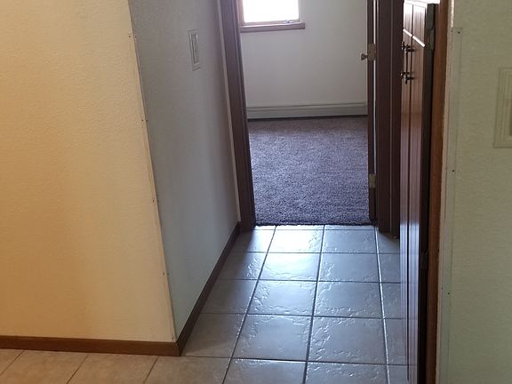 Partial hallway to bedrooms, reversed of apt 5