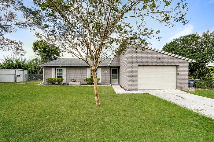 3407 Groveview Dr — Photo 1