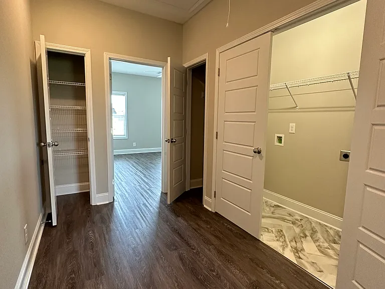 208 Drayton Dr #A — Photo 5