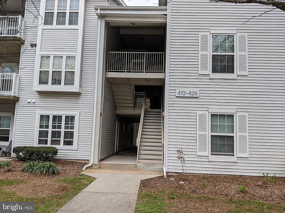 1st image of 423 Ashton Ln