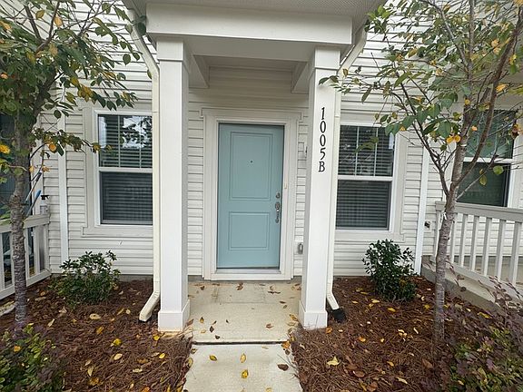 2nd image of 1005 Pine St Unit B
