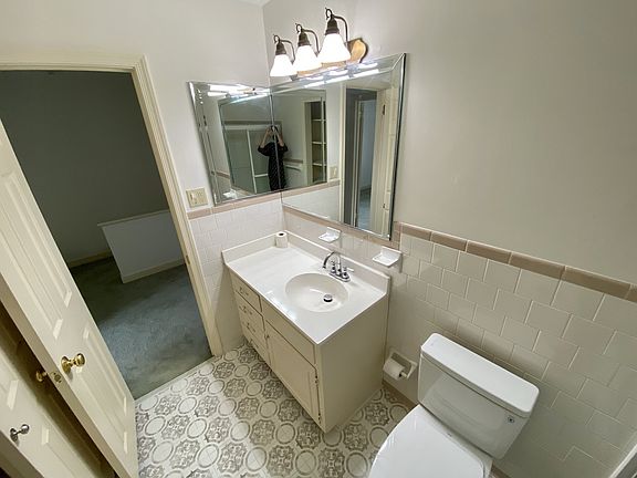 5th image of 2215 Brightmoor Ct