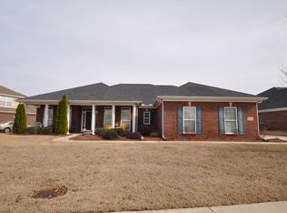 2226 Towne Park Dr SW, Huntsville, AL 35803