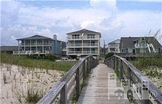 2nd image of 806 Carolina Beach Avenue #3A