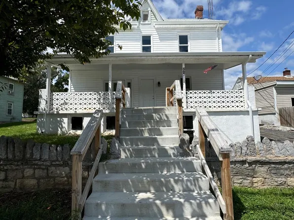 807 W Virginia Ave, Martinsburg, WV 25401