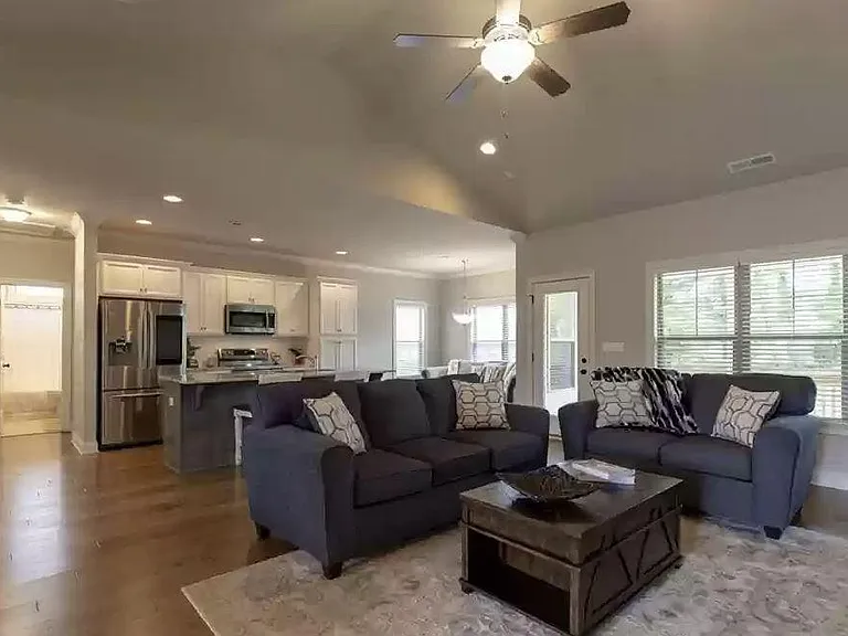 166 Staffordshire Dr — Photo 13