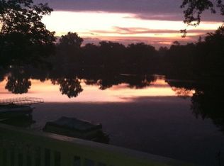 2614 Oakview Dr, Wolverine Lake, MI