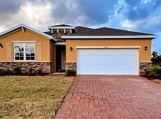 2025 Amazon Way, Vero Beach, FL 32962