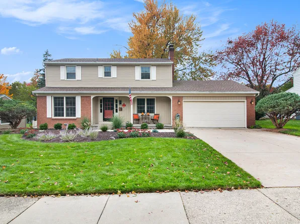 2241 Okemos Dr SE, Grand Rapids, MI 49506