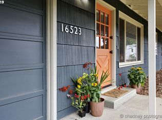 16523 SE Haig Dr, Portland, OR 97236
