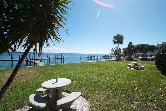 Boat dock and access to bay