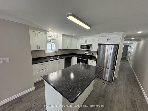 5th image of 10 Belmont St