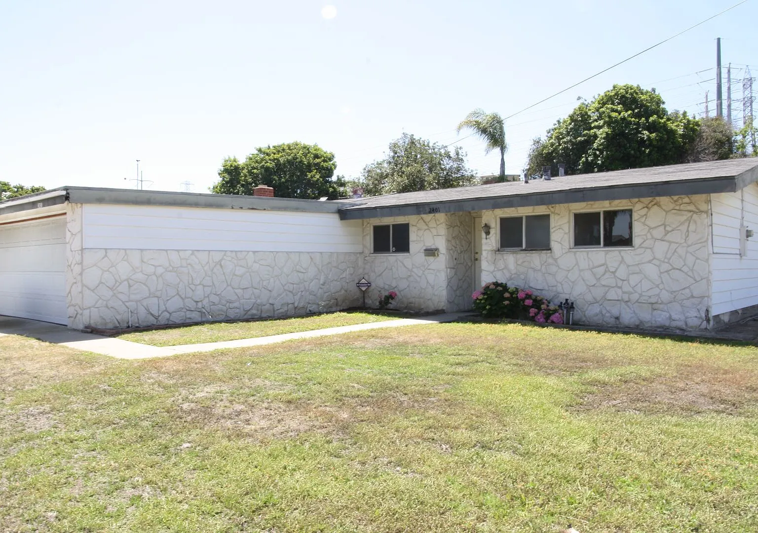 Remodeled Single Story House in Serra Mesa — Photo 2