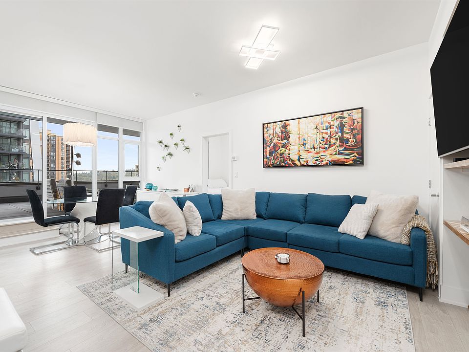 1st image of 450 Westview St #207